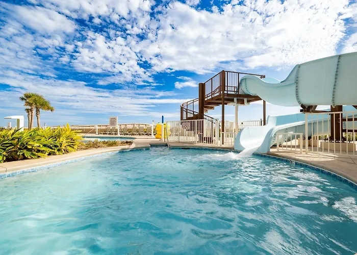 Phoenix Gulf Towers 704 Apartment *